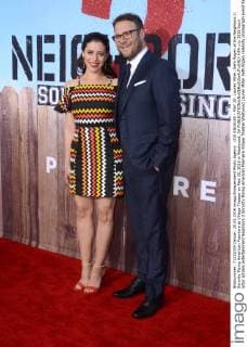 LOS ANGELES - MAY 20: Lauren Miller, Seth Rogen at the Neighbors 2: Sorority Rising American Premiere at Village Theater on May 20, 2016 in Westwood, CA  HPA