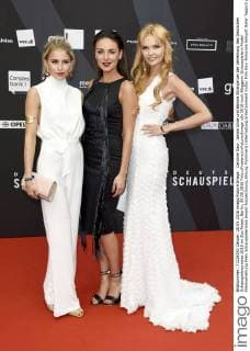 Caroline Daur, Janina Uhse und Bonnie Strange bei der Verleihung des Deutschen Schauspielerpreises 2016 im Zoo Palast. Berlin, 20.05.2016 Foto:xFredericx xFuturexImage