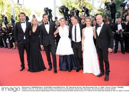 69. Festival de Cannes: Elle Filmpremiere May 11, 2016 - Cannes, France - CANNES, FRANCE - MAY 21: (L-R) Actors Anne Consigny, Virginie Efira, Jonas Bloquet, director Paul Verhoeven, actors Alice Isaaz, Christian Berkel, Charles Berling and Laurent Lafitte attend the Elle Premiere during the 69th annual Cannes Film Festival at the Palais des Festivals on May 21, 2016 in Cannes, France. Cannes France - ZUMAi09_