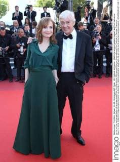69. Festival de Cannes: Elle Filmpremiere Isabelle Huppert and Paul Verhoeven arrive on the red carpet before the screening of the film Elle at the 69th annual Cannes International Film Festival in Cannes, France on May 21, 2016.  CAN20160521805 DAVIDxSILPA