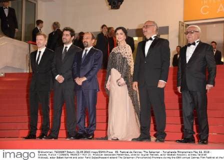 69. Festival de Cannes: The Salesman - Forushande Filmpremiere May 11, 2016 - Cannes, France - CANNES, FRANCE - MAY 21: Producer Alexandre Mallet-Guy, director Asghar Farhadi, actor Shahab Hosseini, actress Taraneh Alidoosti, actor Babak Karimi and actor Farid Sajjadihosseini attend The Salesman (Forushande) Premiere during the 69th annual Cannes Film Festival at the Palais des Festivals on May 21, 2016 in Cannes, France. Cannes France - ZUMAi09_