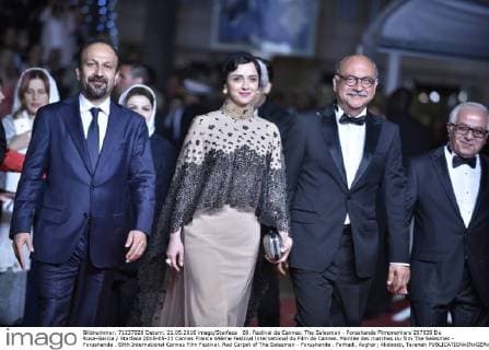 69. Festival de Cannes: The Salesman - Forushande Filmpremiere 207939 De Rosa-Garcia Starface 2016-05-21 Cannes France 69ème Festival International du Film de Cannes. Montée des marches du film The Salesman - Forushande . 69th International Cannes Film Festival. Red Carpet of The Salesman - Forushande . Farhadi, Asghar; Alidoosti, Taraneh  Copyright: xDexRosa-Garciax xStarfacex STAR_207939_006