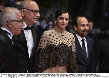 69. Festival de Cannes: The Salesman - Forushande Filmpremiere 207939 De Rosa-Garcia Starface 2016-05-21 Cannes France 69ème Festival International du Film de Cannes. Montée des marches du film The Salesman - Forushande . 69th International Cannes Film Festival. Red Carpet of The Salesman - Forushande . Farhadi, Asghar; Alidoosti, Taraneh  Copyright: xDexRosa-Garciax xStarfacex STAR_207939_009