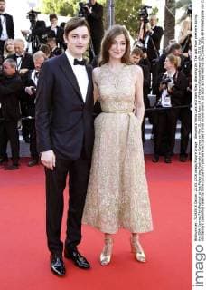 Alexandra Maria Lara and Sam Riley attending the The Last Face premiere during the 69th Cannes Film Festival at the Palais des Festivals in Cannes on May 21, 2016 Foto:xG.xTellierx xFuturexImage
