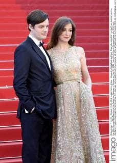 Alexandra Maria Lara and Sam Riley attending the The Last Face premiere during the 69th Cannes Film Festival at the Palais des Festivals in Cannes on May 21, 2016 Foto:xG.xTellierx xFuturexImage