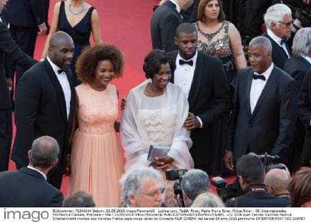Luthna Lors, Teddy Riner, Marie Pierre Riner, Moise Riner - 69. Internationales Filmfestival Cannes, Premiere - Elle - 21 05 2016 Viktor Panoramic 