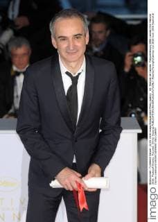69. Festival de Cannes: Preisverleihung 69th Cannes Film Festival 2016, Photocall Awards. Pictured: Olivier Assayas  AlbertoxTerenghi Cannes