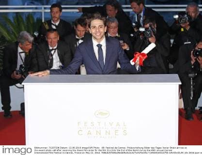 69. Festival de Cannes: Preisverleihung Bilder des Tages Xavier Dolan arrives at the award photo call after receiving the Grand Prix prize for the film It s Only the End of the World during the 69th annual Cannes International Film Festival in Cannes, France on May 22, 2016.  CAN20160522755 DAVIDxSILPA