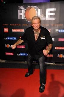 Der Wrestler und Schauspieler Edwin Eddy Steinblock, genannt The Big German kommt am 22.05.2016 in Köln zur Premiere der schrillen spanischen Burlesque-Show The Hole mit Tom Gerhardt, der ungewöhnlich wilde und unverschämt komische Show-Erfolg aus Spanien.