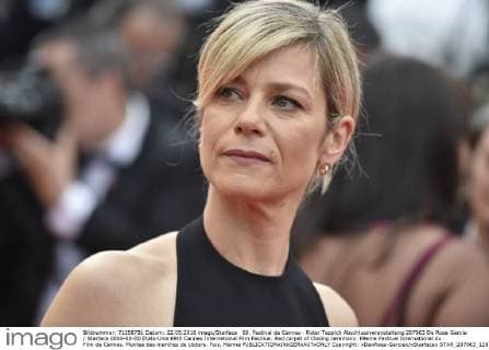 69. Festival de Cannes - Roter Teppich Abschlussveranstaltung 207963 De Rosa-Garcia Starface 0000-00-00 Etats-Unis 69th Cannes International Film Festival. Red carpet of Closing ceremony. 69eme Festival International du Film de Cannes. Montee des marches de cloture. Fois, Marina  Copyright: xDexRosa-Garciax xStarfacex STAR_207963_128