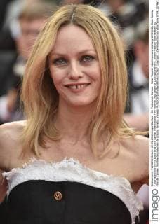 69. Festival de Cannes - Roter Teppich Abschlussveranstaltung 207963 De Rosa-Garcia Starface 0000-00-00 Etats-Unis 69th Cannes International Film Festival. Red carpet of Closing ceremony. 69eme Festival International du Film de Cannes. Montee des marches de cloture. Paradis, Vanessa  Copyright: xDexRosa-Garciax xStarfacex STAR_207963_227