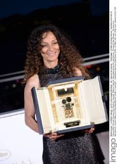 69. Festival de Cannes - Preisträger 207965 De Rosa-Garcia Starface 2016-05-22 France 69th Annual Cannes Film Festival. Awards. 69eme Festival International du film de Cannes. Photocall des Palmes . Camera d or. Benyamina, Houda  Copyright: xDexRosa-Garciax xStarfacex STAR_207965_087