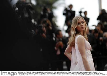 69. Festival de Cannes - Roter Teppich Abschlussveranstaltung Erin Moriarty - 69. Internationales Filmfestival Cannes, Roter Teppich Abschlussveranstaltung - 22 05 2016 LoicThebaud Panoramic 