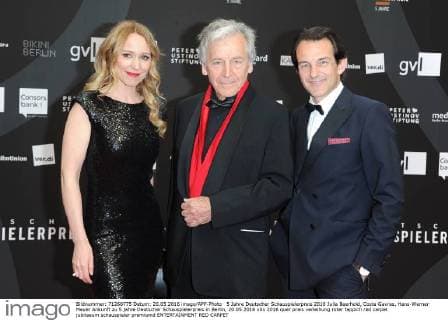 5 Jahre Deutscher Schauspielerpreis 2016 Julia Beerhold, Costa Gavras, Hans-Werner Meyer Ankunft zu 5 jahre Deutscher Schauspielerpreis in Berlin, 20.05.2016