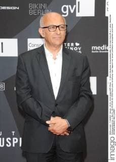 5 Jahre Deutscher Schauspielerpreis 2016 Gast Ankunft zu 5 jahre Deutscher Schauspielerpreis in Berlin, 20.05.2016