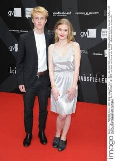 5 Jahre Deutscher Schauspielerpreis 2016 Louis Hofmann, Gro-Swanje Kohlhof Ankunft zu 5 jahre Deutscher Schauspielerpreis in Berlin, 20.05.2016