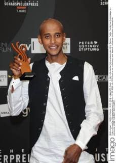 5 Jahre Deutscher Schauspielerpreis 2016 Tedros, Teddy, Teclebrhan Preistraeger zu 5 jahre Deutscher Schauspielerpreis in Berlin, 20.05.2016