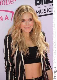 Rachel Platten BILLBOARD MUSIC AWARDS: ARRIVALS Las Vegas Patrick Rideaux PicturePerfect