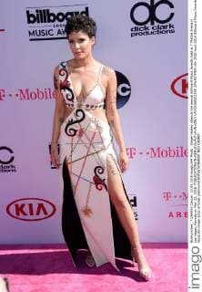 Singer Halsey attends the annual Billboard Music Awards held at T-Mobile Arena in Las Vegas, Nevada on May 22, 2016.  LAV20160522395 JIMxRUYMEN
