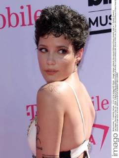 Singer Halsey attends the annual Billboard Music Awards held at T-Mobile Arena in Las Vegas, Nevada on May 22, 2016.  LAV20160522398 JIMxRUYMEN