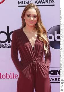 May 22, 2016 - Las Vegas, NV, United States - 22 May 2016 - Las Vegas, NV - Heather Russell. 2016 Billboard Music Awards from the T-Mobile Arena - Arrivals. Credit: mjt AdMedia Las Vegas United States - ZUMAa123
