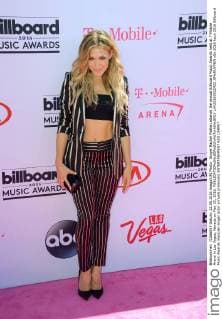 Singer Rachel Platten attends the annual Billboard Music Awards held at T-Mobile Arena in Las Vegas, Nevada on May 22, 2016.  LAV20160522422 JIMxRUYMEN