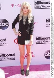 May 22, 2016 - Las Vegas, NV, United States - 22 May 2016 - Las Vegas, NV - Grace Helbig. 2016 Billboard Music Awards from the T-Mobile Arena - Arrivals. Credit: mjt AdMedia Las Vegas United States - ZUMAa123