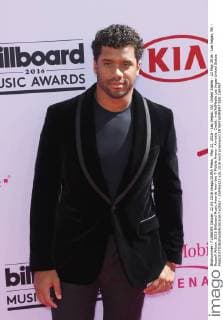 May 22, 2016 - Las Vegas, NV, United States - 22 May 2016 - Las Vegas, NV - Russell Wilson. 2016 Billboard Music Awards from the T-Mobile Arena - Arrivals. Credit: mjt AdMedia Las Vegas United States - ZUMAa123