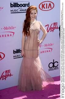 Violinist Lindsey Stirling attends the annual Billboard Music Awards held at T-Mobile Arena in Las Vegas, Nevada on May 22, 2016.  LAV20160522527 JIMxRUYMEN