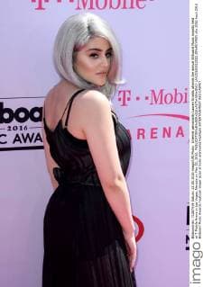 Internet personality Lauren Giraldo attends the annual Billboard Music Awards held at T-Mobile Arena in Las Vegas, Nevada on May 22, 2016.  LAV20160522522 JIMxRUYMEN