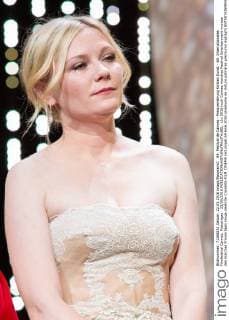 69. Festival de Cannes - Preisverleihung Kirsten Dunst - 69. Internationales Filmfestival Cannes, Preisträger - 22 05 2016 