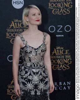 Cast member Mia Wasikowska attends the premiere of the motion picture fantasy Alice Through the Looking Glass at the El Capitan Theatre in the Hollywood section of Los Angeles on May 23, 2016. Storyline: Nineteen-year-old Alice returns to the magical world from her childhood adventure, where she reunites with her old friends and learns of her true destiny: to end the Red Queen s reign of terror.  LAP2016052319 JIMxRUYMEN