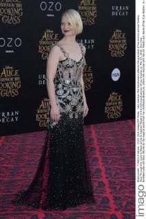 Cast member Mia Wasikowska attends the premiere of the motion picture fantasy Alice Through the Looking Glass at the El Capitan Theatre in the Hollywood section of Los Angeles on May 23, 2016. Storyline: Nineteen-year-old Alice returns to the magical world from her childhood adventure, where she reunites with her old friends and learns of her true destiny: to end the Red Queen s reign of terror.  LAP2016052330 JIMxRUYMEN