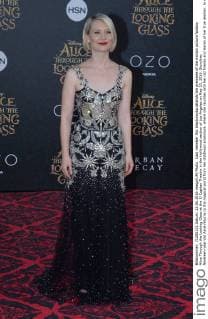 Cast member Mia Wasikowska attends the premiere of the motion picture fantasy Alice Through the Looking Glass at the El Capitan Theatre in the Hollywood section of Los Angeles on May 23, 2016. Storyline: Nineteen-year-old Alice returns to the magical world from her childhood adventure, where she reunites with her old friends and learns of her true destiny: to end the Red Queen s reign of terror.  LAP2016052331 JIMxRUYMEN