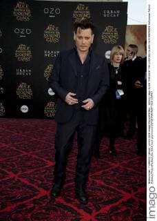 Johnny Depp ALICE THROUGH THE LOOKING GLASS FILM PREMIERE Hollywood Patrick Rideaux PicturePerfect