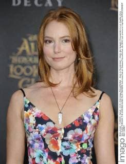 Alice im Wunderland – Hinter den Spiegeln Filmpremiere in Los Angeles Alicia Witt ALICE THROUGH THE LOOKING GLASS FILM PREMIERE Hollywood Patrick Rideaux PicturePerfect