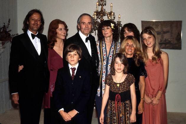 Jan. 1, 2011 - G6100.BRIDGET FONDA (FAR RIGHT) WITH GRANDFATHER HENRY (CENTER) AND FATHER PETER (FAR LEFT) AND JANE FONDA. GREENFIELD_SANDERS - ZUMAg49_