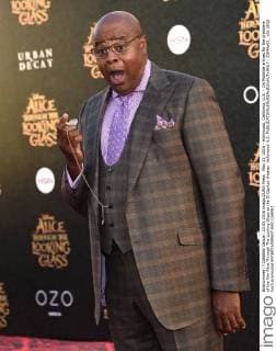 May 23, 2016 - Hollywood, California, U.S. - Chi McBride arrives for the premiere of the film Alice Through The Looking Glass at the El Capitan theater. Hollywood U.S. - ZUMAo05_