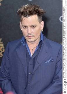 Johnny Depp bei der Premiere von Alice Through the Looking Glass Alice im Wunderland: Hinter den Spiegeln im El Capitan Theatre, Hollywood. Los Angeles, 24.05.2016 Foto:xD.xStarbuckx xFuturexImage