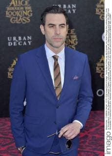 Sacha Baron Cohen bei der Premiere von Alice Through the Looking Glass Alice im Wunderland: Hinter den Spiegeln im El Capitan Theatre, Hollywood. Los Angeles, 24.05.2016 Foto:xD.xStarbuckx xFuturexImage