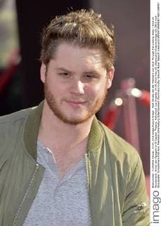 Matt Shively bei der Premiere von Alice Through the Looking Glass Alice im Wunderland: Hinter den Spiegeln im El Capitan Theatre, Hollywood. Los Angeles, 24.05.2016 Foto:xD.xStarbuckx xFuturexImage