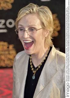Jane Lynch bei der Premiere von Alice Through the Looking Glass Alice im Wunderland: Hinter den Spiegeln im El Capitan Theatre, Hollywood. Los Angeles, 24.05.2016 Foto:xD.xStarbuckx xFuturexImage
