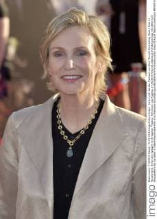 Jane Lynch bei der Premiere von Alice Through the Looking Glass Alice im Wunderland: Hinter den Spiegeln im El Capitan Theatre, Hollywood. Los Angeles, 24.05.2016 Foto:xD.xStarbuckx xFuturexImage