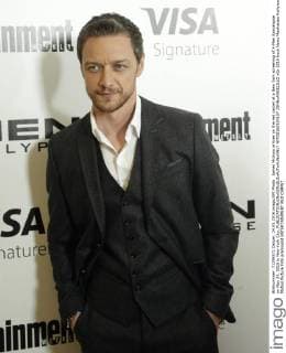 James McAvoy arrives on the red carpet at a New York screening of X-Men Apocalypse on May 24, 2016 in New York City.  NYP20160524107 JOHNxANGELILLO