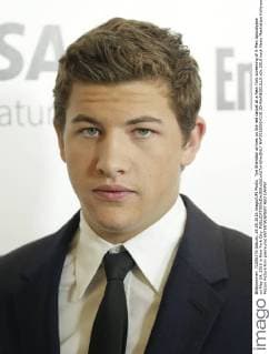 Tye Sheridan arrives on the red carpet at a New York screening of X-Men Apocalypse on May 24, 2016 in New York City.  NYP20160524110 JOHNxANGELILLO