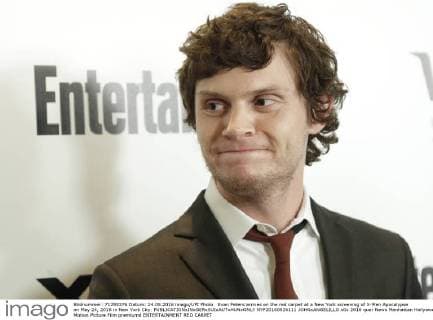 Evan Peters arrives on the red carpet at a New York screening of X-Men Apocalypse on May 24, 2016 in New York City.  NYP20160524111 JOHNxANGELILLO