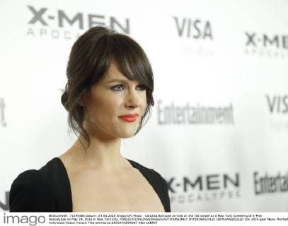 Carolina Bartczak arrives on the red carpet at a New York screening of X-Men Apocalypse on May 24, 2016 in New York City.  NYP20160524121 JOHNxANGELILLO