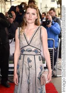 Emma Greenwell bei der Premiere des Kinofilms Love & Friendship im Curzon Mayfair. London, 24.05.2016 Emma Greenwell  Foto:xS.xVasx xFuturexImage