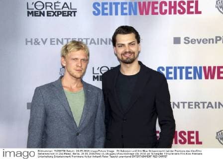 Pit Bukowski und Jimi Blue Ochsenknecht bei der Premiere des Kinofilms Seitenwechsel im Zoo Palast. Berlin, 24.05.2016 Foto:xA.xBuggex xFuturexImage