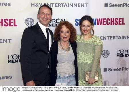 Wotan Wilke Möhring, Vivian Naefe und Mina Tander bei der Premiere des Kinofilms Seitenwechsel im Zoo Palast. Berlin, 24.05.2016 Foto:xA.xBuggex xFuturexImage